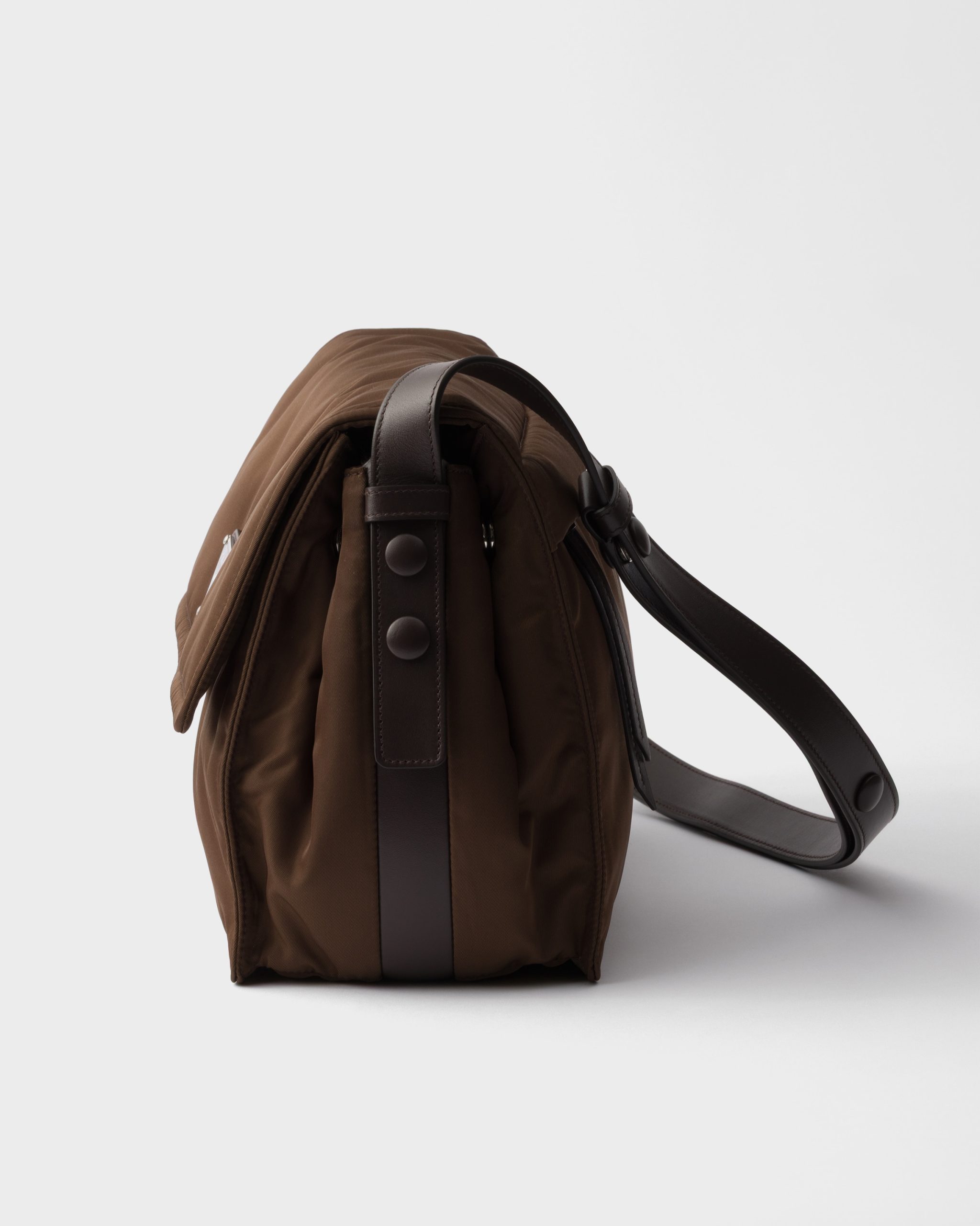 Prada Traveller medium padded Re-Nylon bag - Image 2